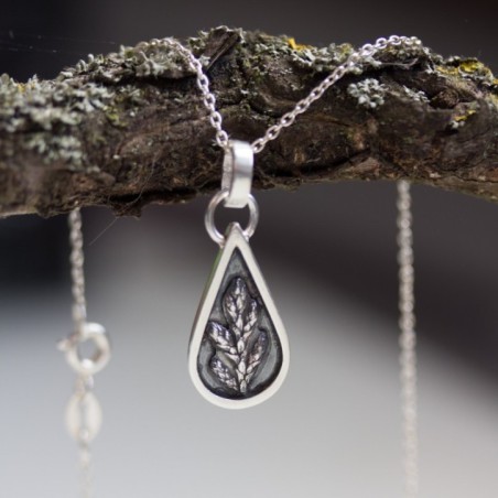 Thuja - nature inspired necklace with a Thuja leaf
