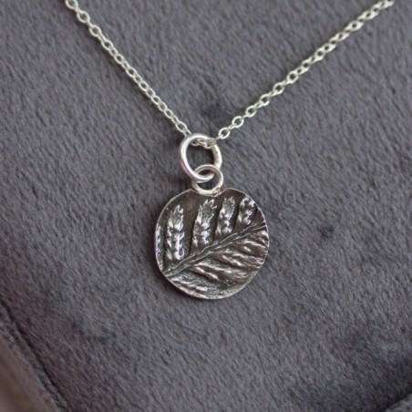 Fern - nature inspired necklace with fern leaf texture