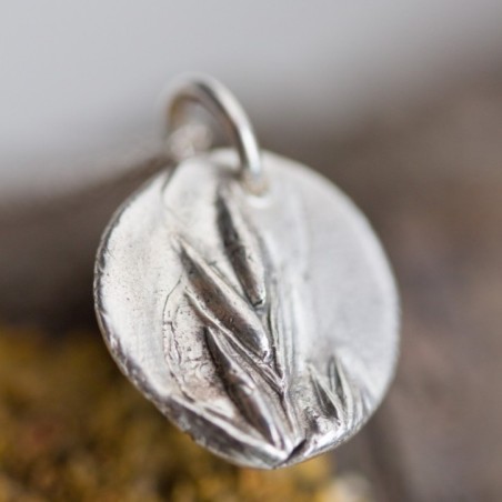 Spikelet - nature inspired necklace with a spikelet texture