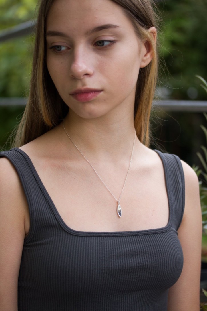 Dendritic agate necklace - unique necklace with rutilated dendritic agate stone