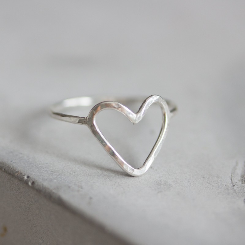 Heart ring - skinny hammered ring