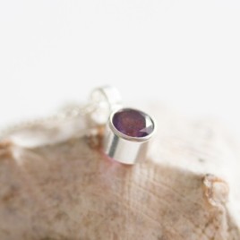 Amethyst necklace - basics for February