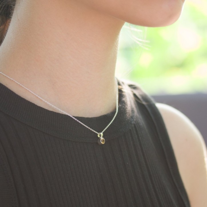 Citrine necklace - basics for November