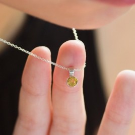 Citrine necklace - basics for November