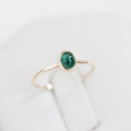 Natural emerald ring - stackable ring with oval emerald cabochon