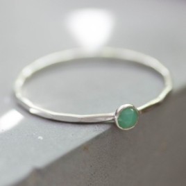 Chrysoprase ring - skinny stackable