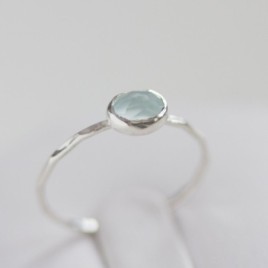 Oval Aquamarine ring - skinny stackable ring