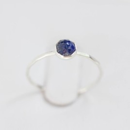 Lapis lazuli ring - skinny stackable ring with rose cut Lapis lazuli
