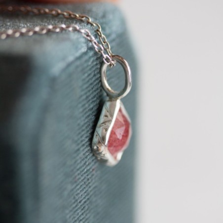 Strawberry quartz necklace in sterling silver