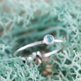 Apatite ring - skinny stackable