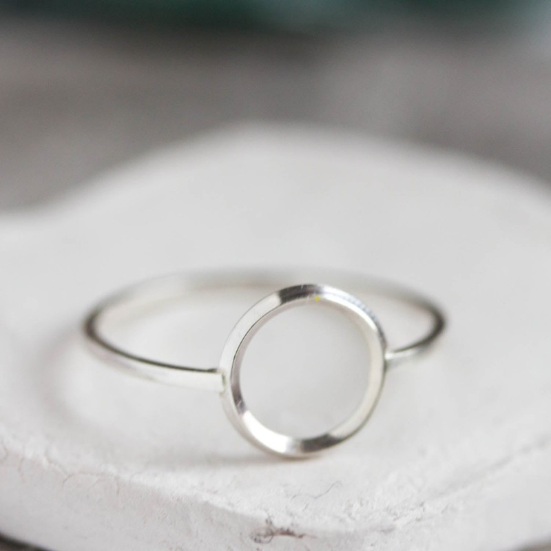 Circle ring - sterling silver or gold