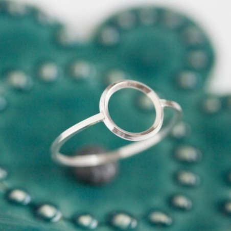 Circle ring - sterling silver or gold