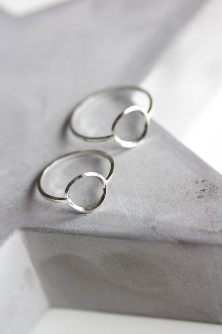 Circle ring - sterling silver or gold