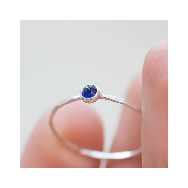 Sapphire ring - skinny stackable ring with Sapphire Sapphire ring - skinny stackable ring with Sapphire