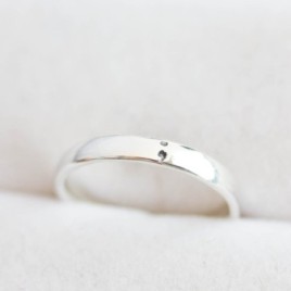 Semicolon ring, comfortable fit, 3mm wide