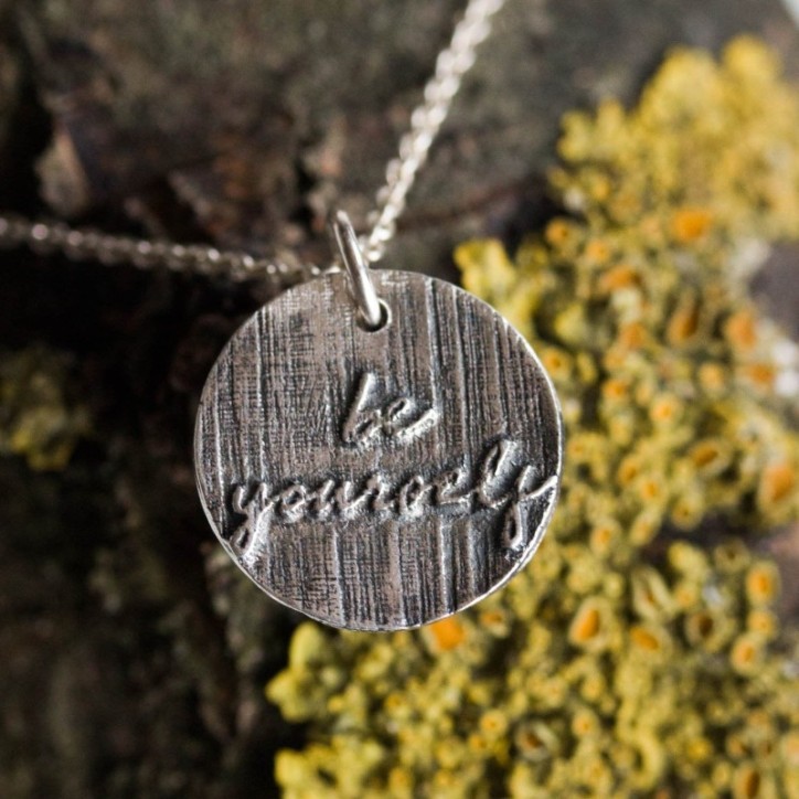 Be yourself - double sided necklace