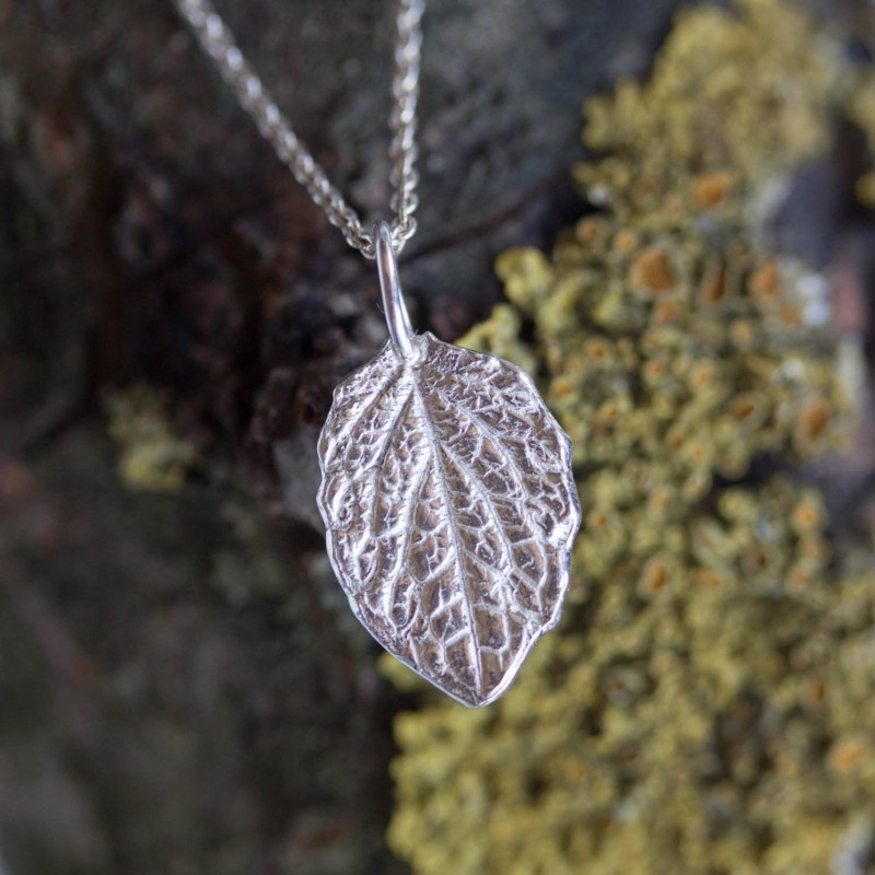 Leaf necklace - fine silver realistic leaf
