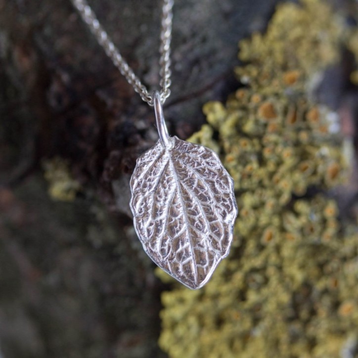 Leaf necklace - fine silver realistic leaf