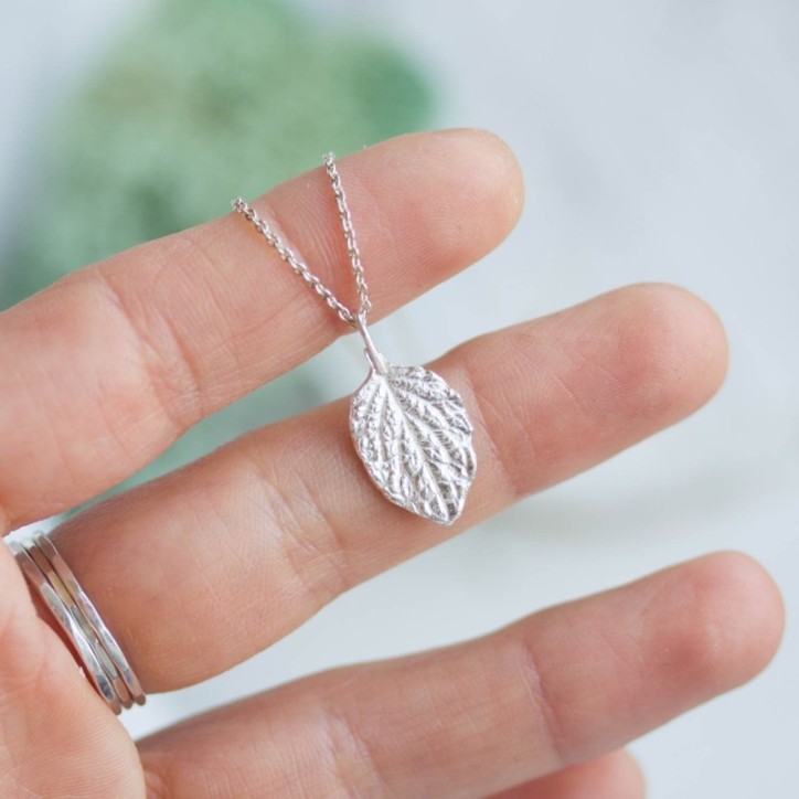 Leaf necklace - fine silver realistic leaf