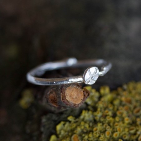 Twig ring with a tiny leaf - fine silver branch ring, Nature inspired