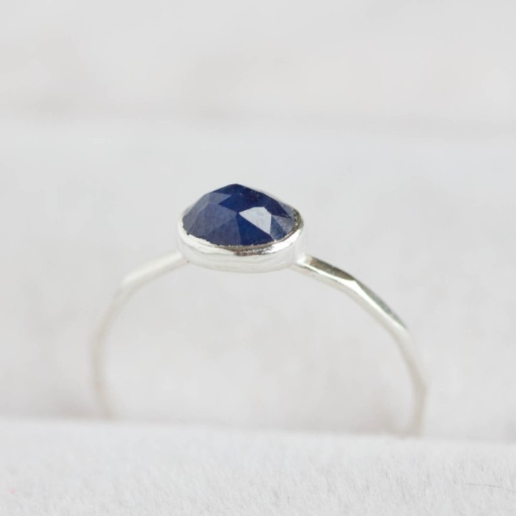 Oval Sapphire ring - skinny stackable ring Oval Sapphire ring - skinny stackable ring