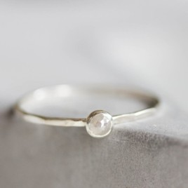 Grey Diamond - stackable ring with 3mm rose cut diamond