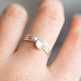 Grey Diamond - stackable ring with 3mm rose cut diamond