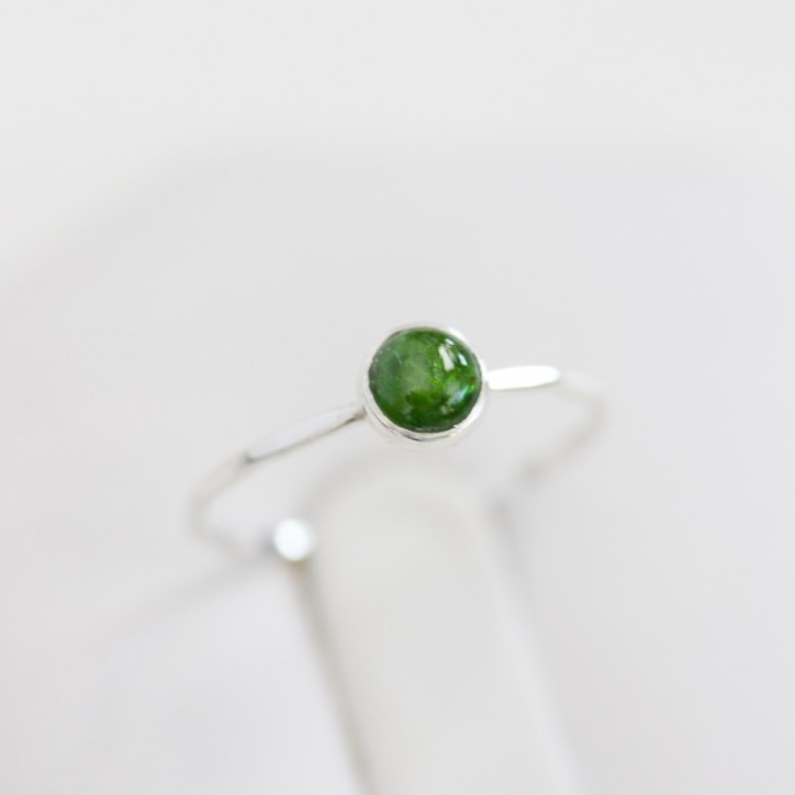 Chrome Diopside - stackable ring in silver or gold Chrome Diopside - stackable ring in silver or gold