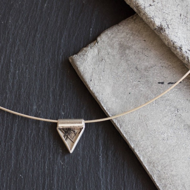 Minimalist necklace with rutilated quartz