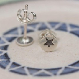 Sterling silver Star stud earrings - minimal, simple every day earrings