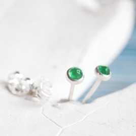 Emerald stud earrings