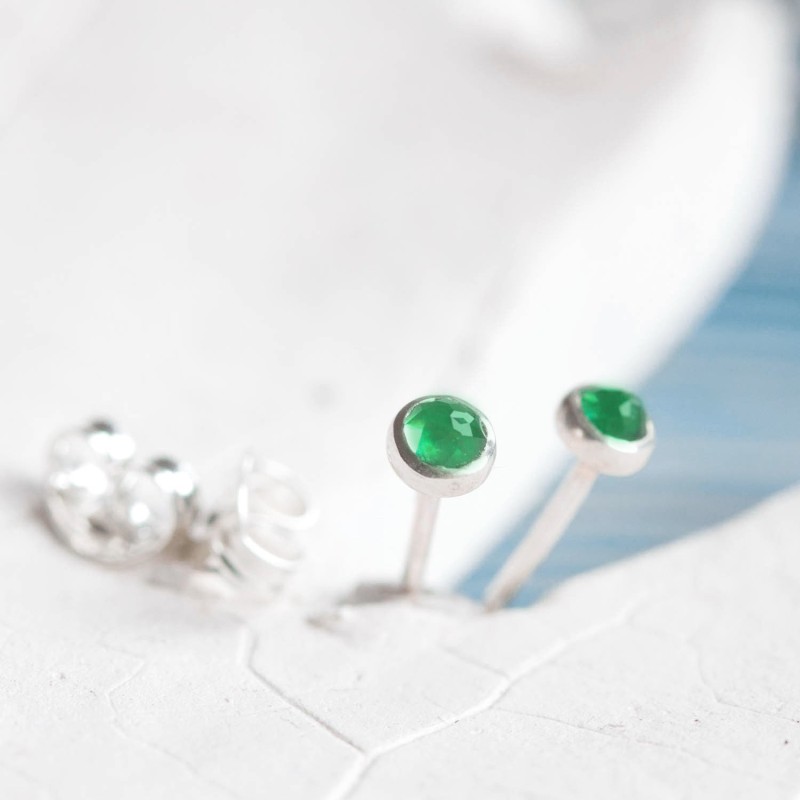 Emerald stud earrings