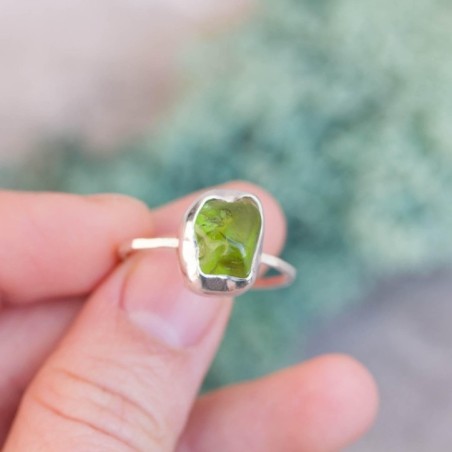 Raw Peridot ring in Sterling Silver, toumbled green peridot ring