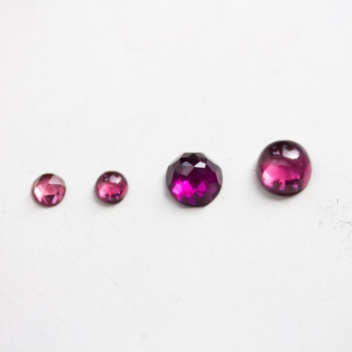 Rhodolite (pink) Garnet stud earrings Rhodolite (pink) Garnet stud earrings