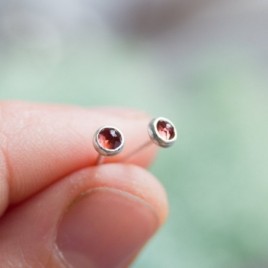 Almandine (red) Garnet stud earrings