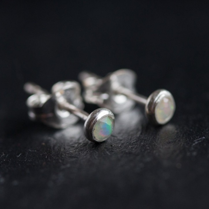 White Ethiopian opal stud earrings, tiny stud earrings White Ethiopian opal stud earrings, tiny stud earrings