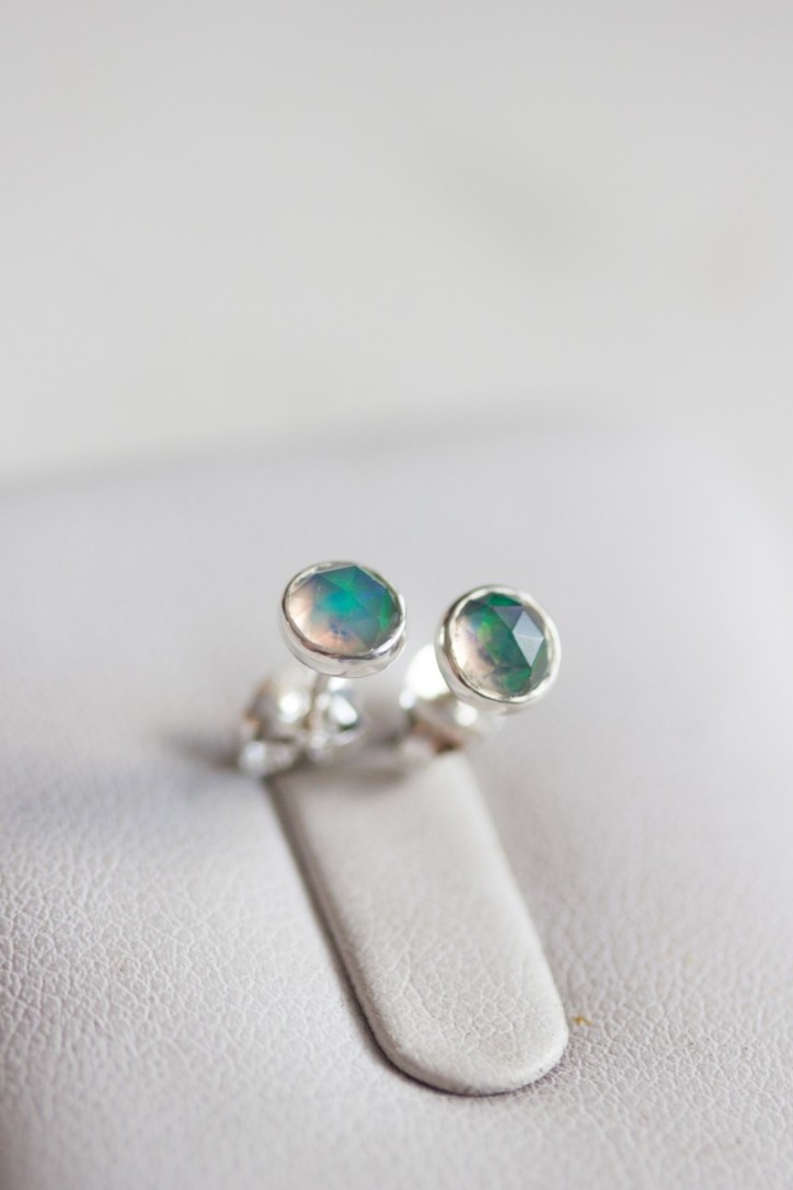 White Ethiopian opal stud earrings, tiny stud earrings White Ethiopian opal stud earrings, tiny stud earrings