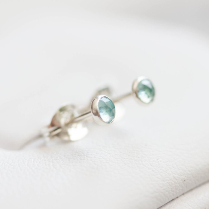 Apatite stud earrings