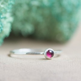 Pink Garnet - skinny stackable ring with rose cut Rhodolite Garnet