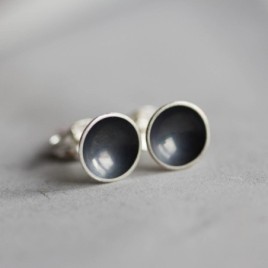Black cup stud earrings