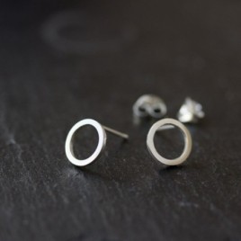 Small circle sterling silver stud earrings