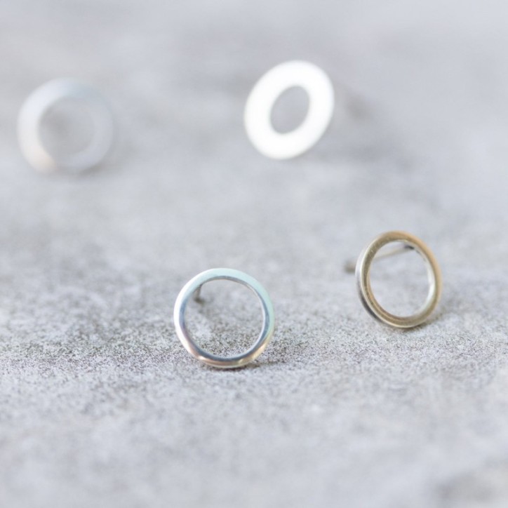 Small circle sterling silver stud earrings