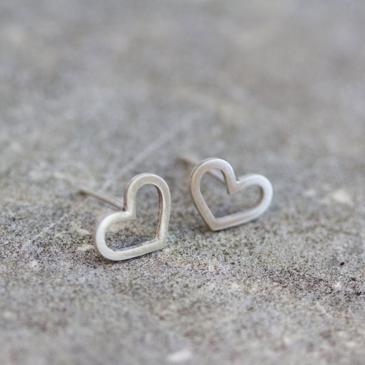 Hearts stud earrings, sterling silver or 9k Gold