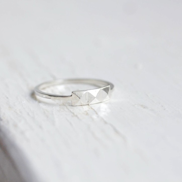 Three pyramids ring, sterling silver