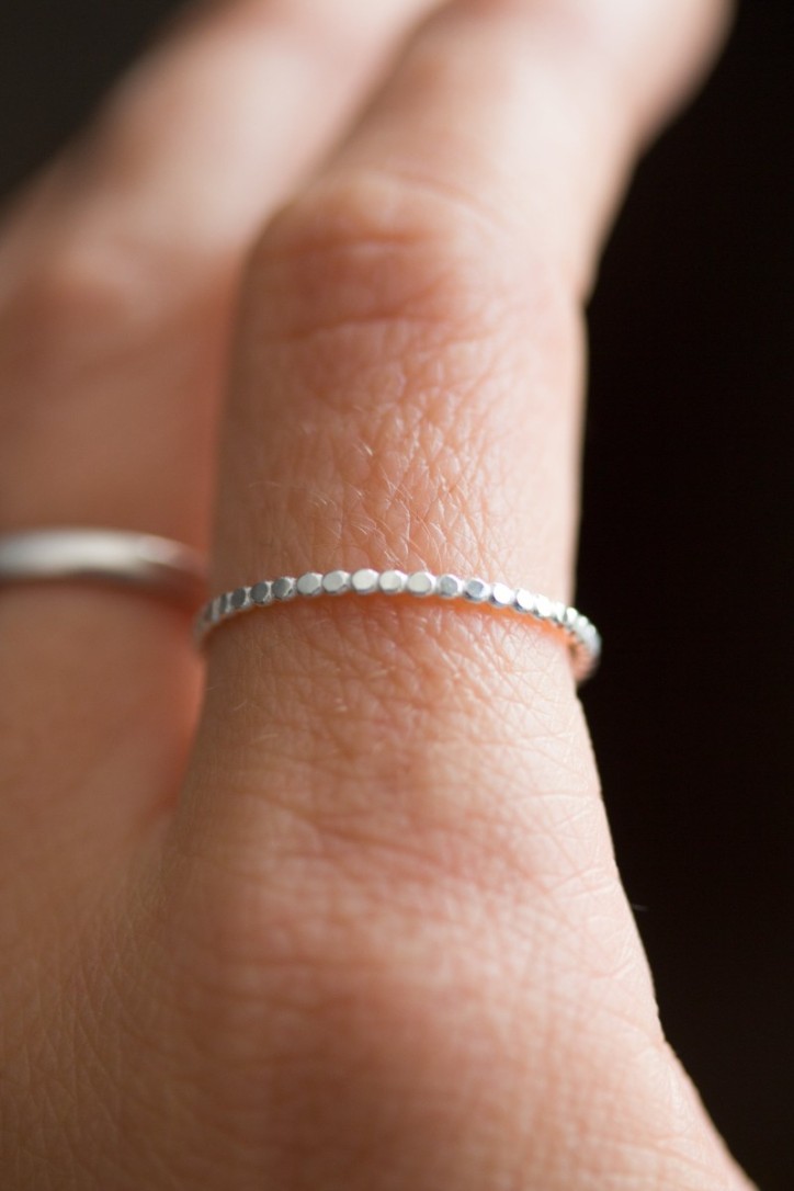 Flattened beaded ring Flattened beaded ring