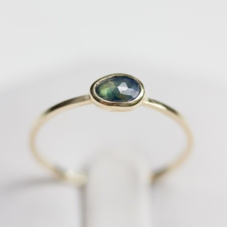 Natural blue Australian parti-Sapphire ring in gold