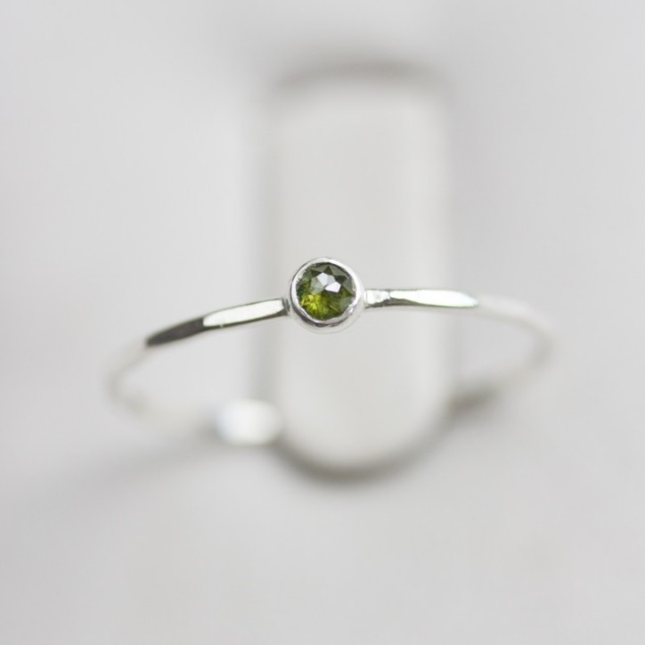 Green Diamond - stackable ring with 3mm rose cut diamond Green Diamond - stackable ring with 3mm rose cut diamond