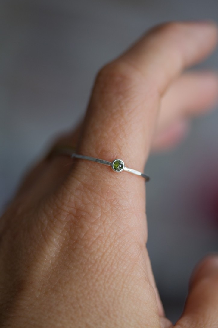 Green Diamond - stackable ring with 3mm rose cut diamond Green Diamond - stackable ring with 3mm rose cut diamond