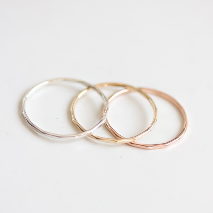 Skinny wave ring - tiny stackable ring Skinny wave ring - tiny stackable ring