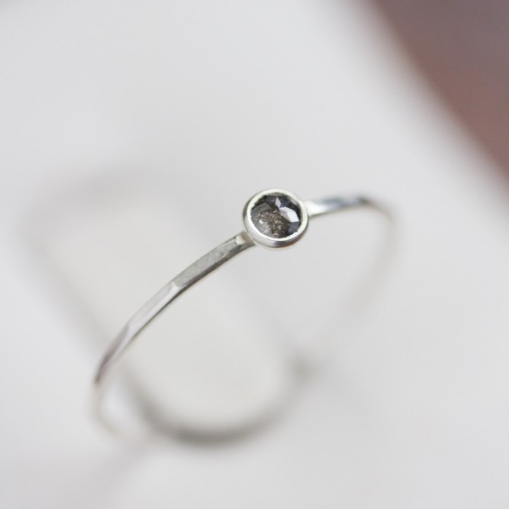 Salt and Pepper Diamond - stackable ring with 3mm rose cut diamond Salt and Pepper Diamond - stackable ring with 3mm rose cut diamond